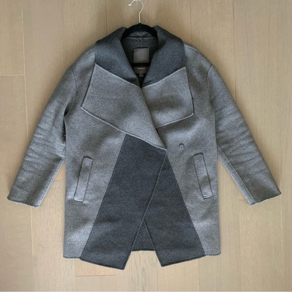 Vera Wang Grey Wool Coat - Picture 2 of 10